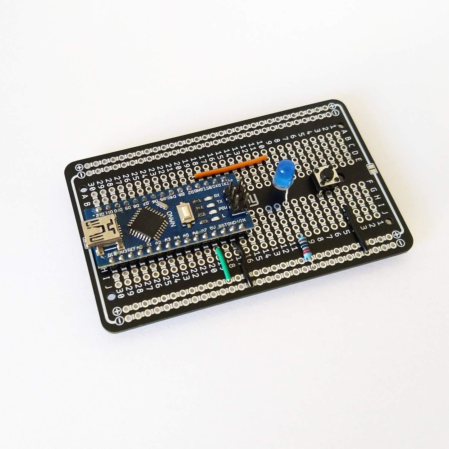 exemple de circuit permanent avec les breadboards soudables d'upesy