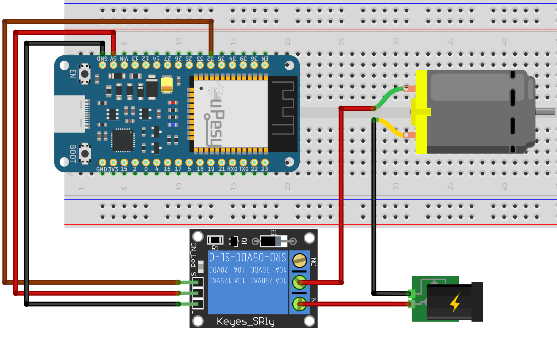 schéma circuit relais esp32 code Arduino